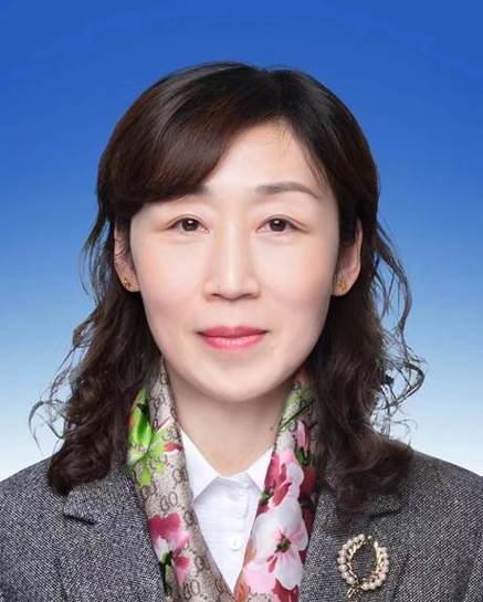 何涛教授 基础医学院走出的科技转化先锋——从实验室到临床应用的全链条创新